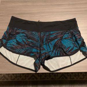 Lululemon Shorts size 10